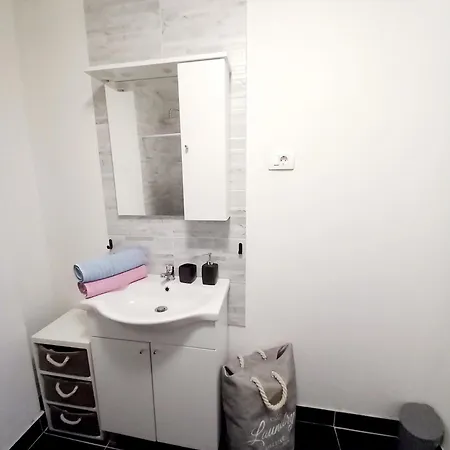 Ap Ania Appartement Pula